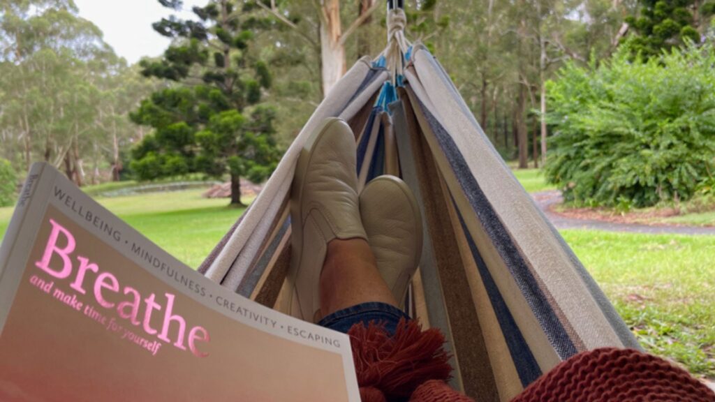 stop, pause, rest